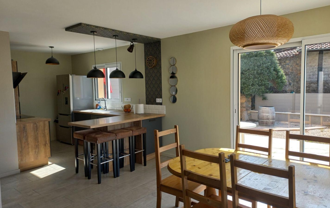Annonces CRAPONNE : Maison / Villa | SAINT-PIERRE-LA-PALUD (69210) | 98 m2 | 380 000 € 