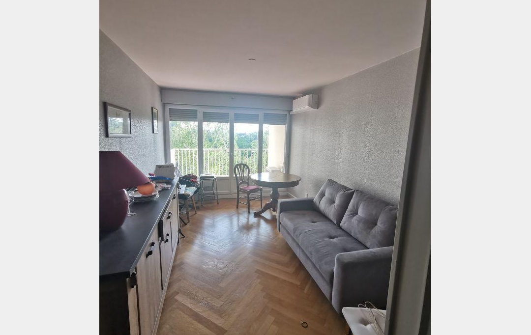 Annonces CRAPONNE : Appartement | SAINTE-FOY-LES-LYON (69110) | 61 m2 | 189 000 € 