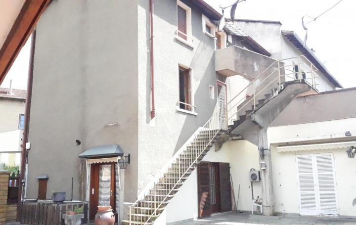 Annonces CRAPONNE : House | SAIN-BEL (69210) | 200 m2 | 300 000 € 