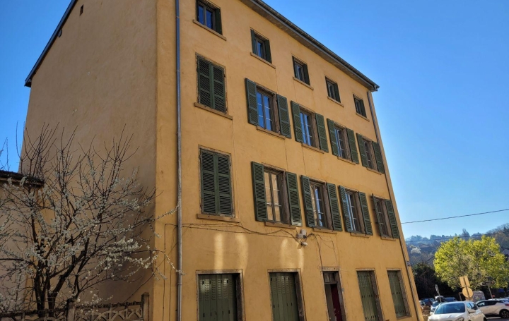  Annonces CRAPONNE Appartement | L'ARBRESLE (69210) | 52 m2 | 145 000 € 