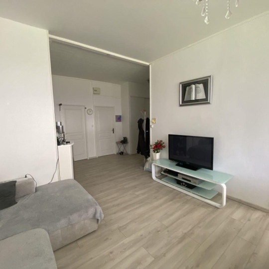  Annonces CRAPONNE : Apartment | LYON (69009) | 94 m2 | 260 000 € 