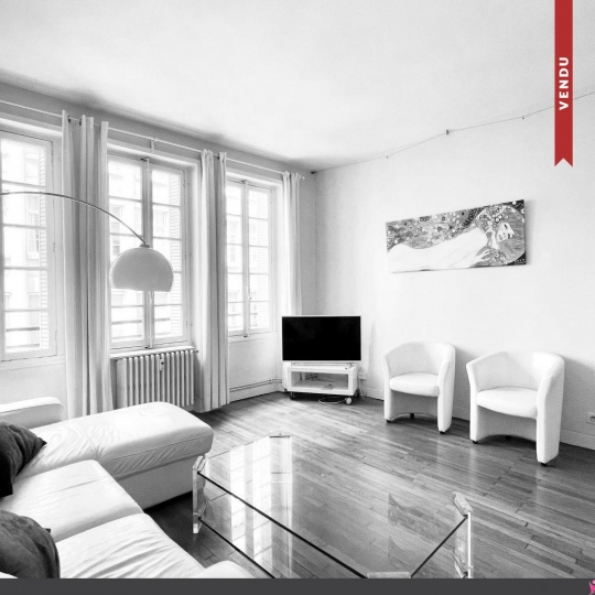  Annonces CRAPONNE : Appartement | LYON (69002) | 52 m2 | 1 140 € 