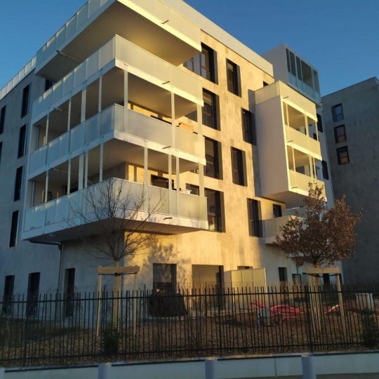  Annonces CRAPONNE : Appartement | FERNEY-VOLTAIRE (01210) | 39 m2 | 308 000 € 