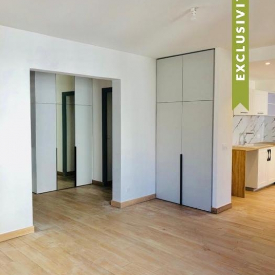  Annonces CRAPONNE : Appartement | LYON (69006) | 82 m2 | 1 950 € 