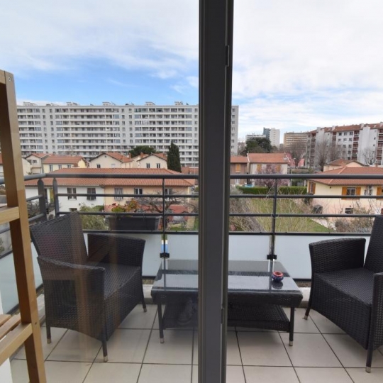  Annonces CRAPONNE : Apartment | LYON (69008) | 62 m2 | 250 000 € 