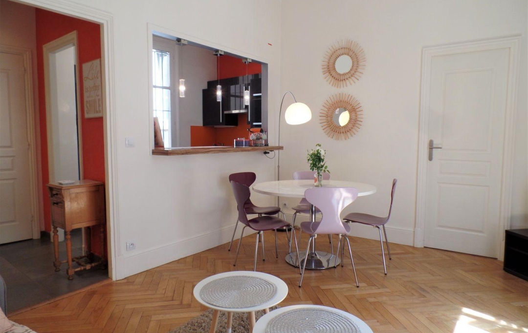Annonces CRAPONNE : Appartement | LYON (69002) | 45 m2 | 1 300 € 