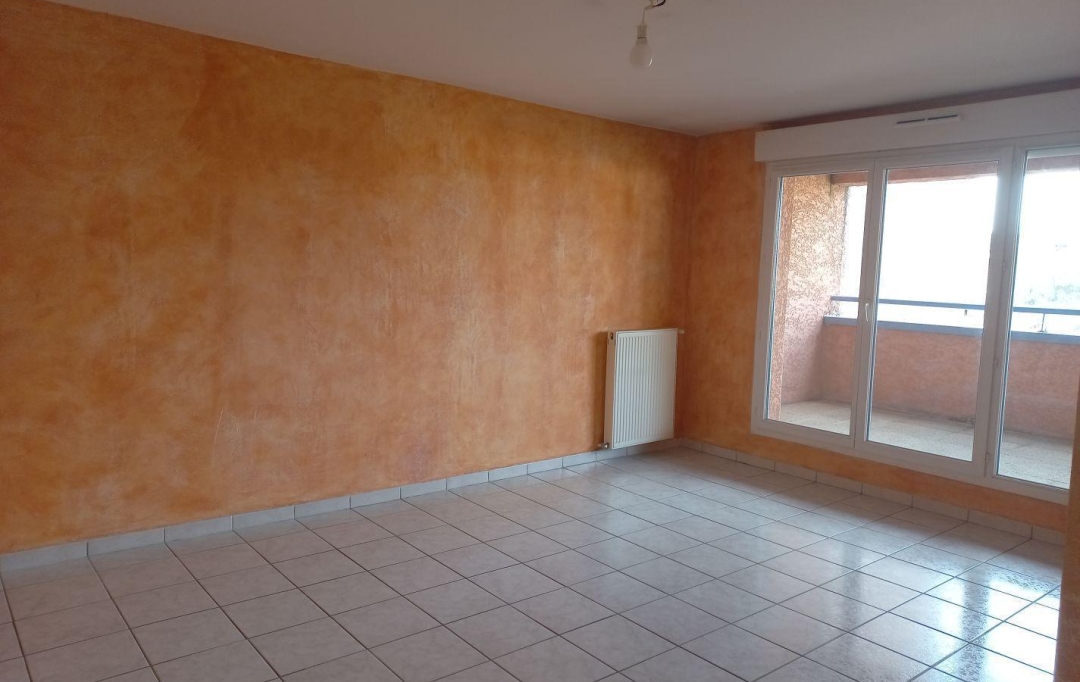Annonces CRAPONNE : Apartment | SAINT-PIERRE-LA-PALUD (69210) | 73 m2 | 860 € 