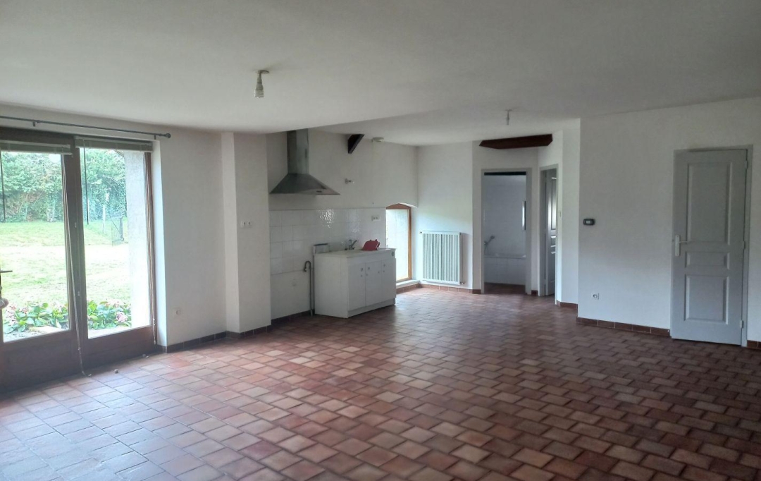 Annonces CRAPONNE : Appartement | FLEURIEUX-SUR-L'ARBRESLE (69210) | 94 m2 | 1 005 € 