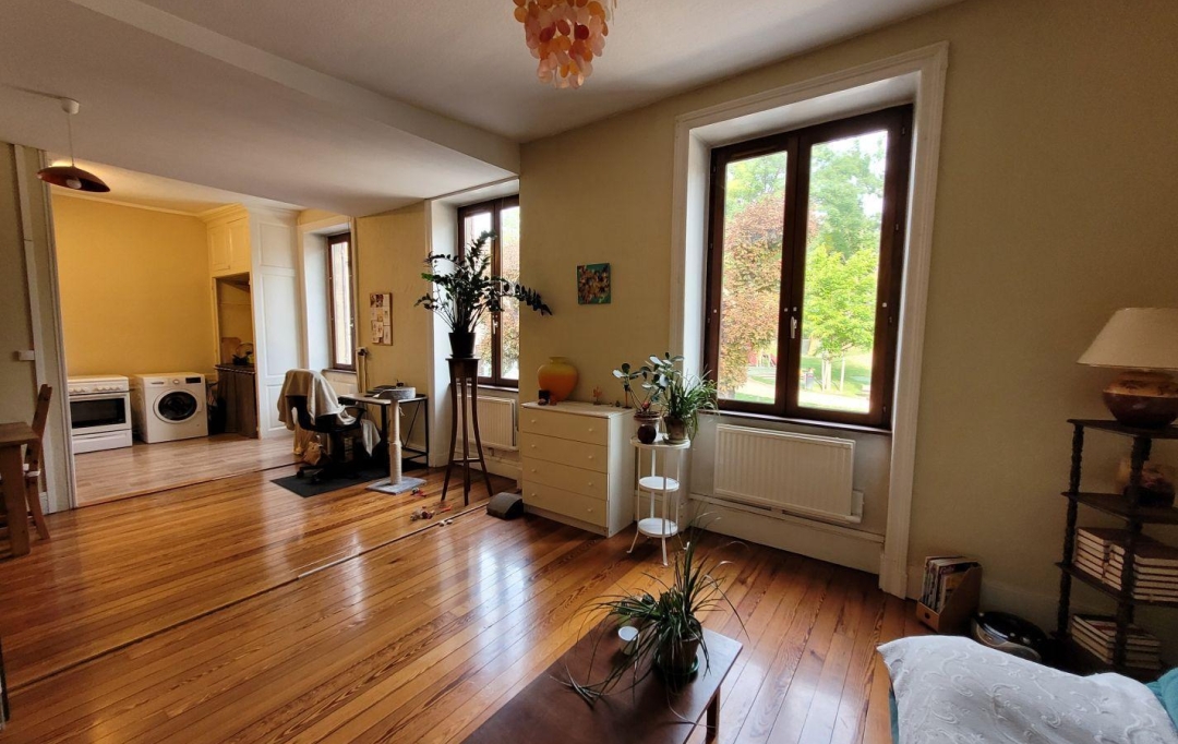 Annonces CRAPONNE : Appartement | L'ARBRESLE (69210) | 83 m2 | 187 000 € 