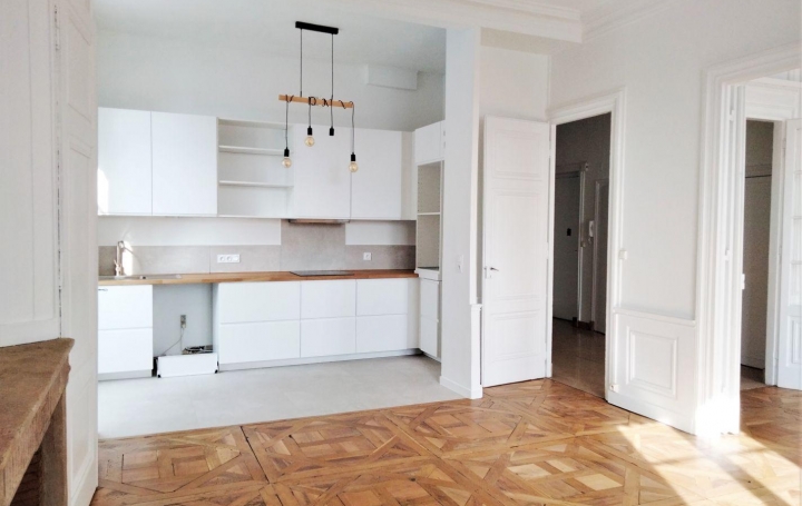 Annonces CRAPONNE : Appartement | LYON (69002) | 120 m2 | 1 850 € 