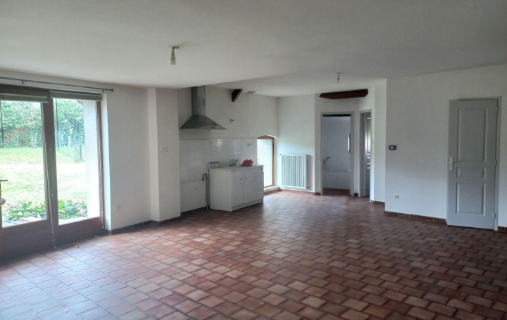  Annonces CRAPONNE Appartement | FLEURIEUX-SUR-L'ARBRESLE (69210) | 94 m2 | 1 005 € 