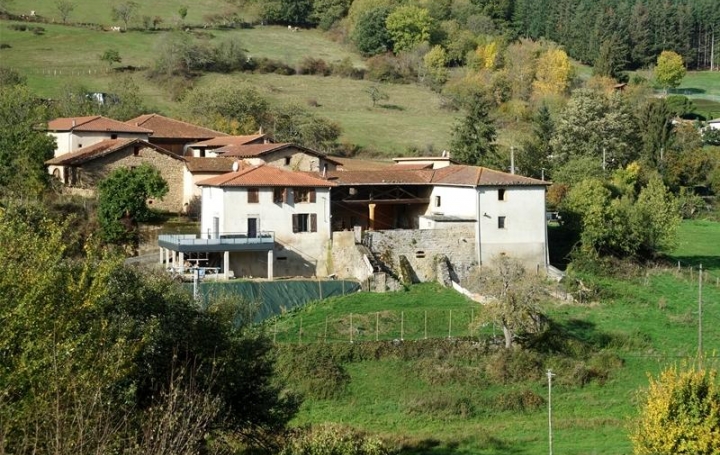 Annonces CRAPONNE : Maison / Villa | L'ARBRESLE (69210) | 140 m2 | 420 000 € 