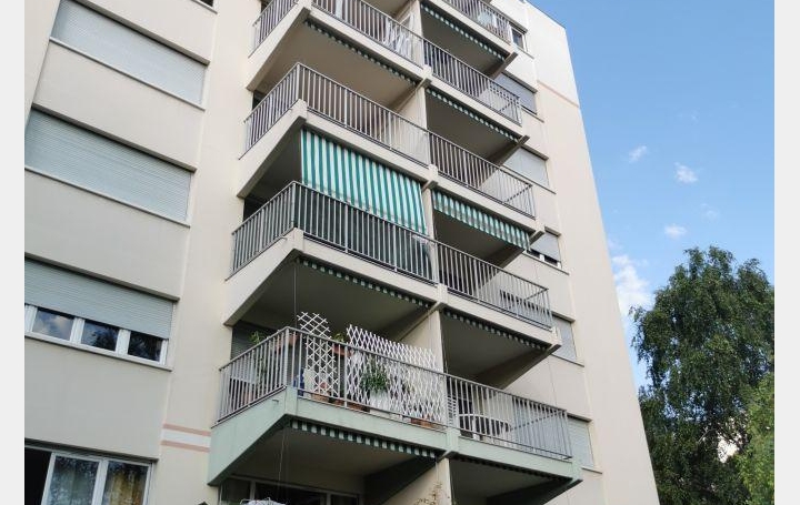  Annonces CRAPONNE Apartment | SAINTE-FOY-LES-LYON (69110) | 61 m2 | 189 000 € 